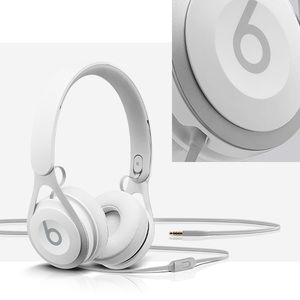 Beats By Dre EP On Ear headphones